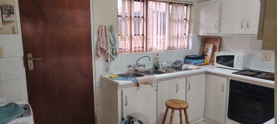 To Let 2 Bedroom Property for Rent in Langenhovenpark Free State